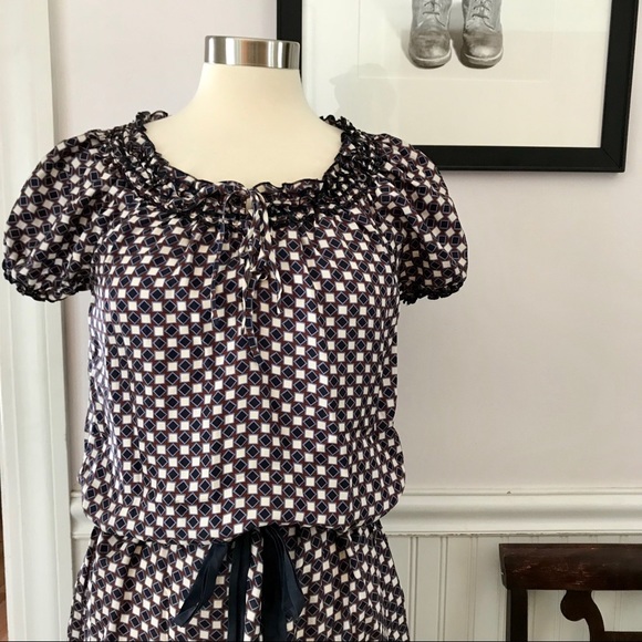 BCBG MaxAzria Geometric Print Silk Dress w/Sash T5 - Picture 2 of 8